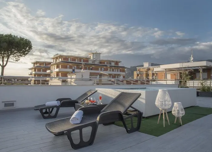 Acca 아파트호텔 테라치나